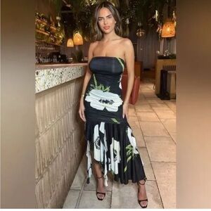 Commense Gardenia Floral Mesh Pleat Tube Midi Dress Size S Strapless Sheer NWT